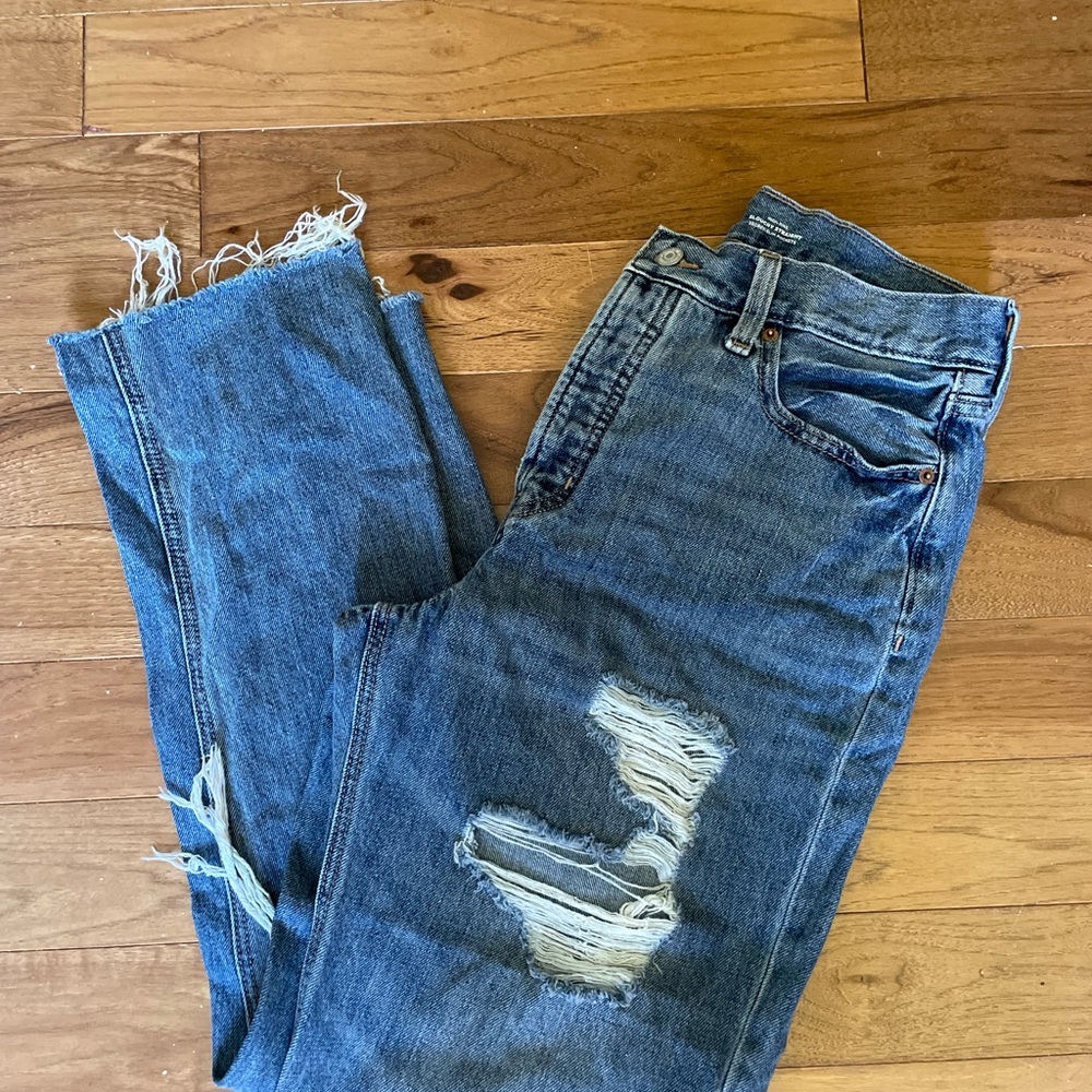 Old Navy High-Rise Slouch Straight Jeans